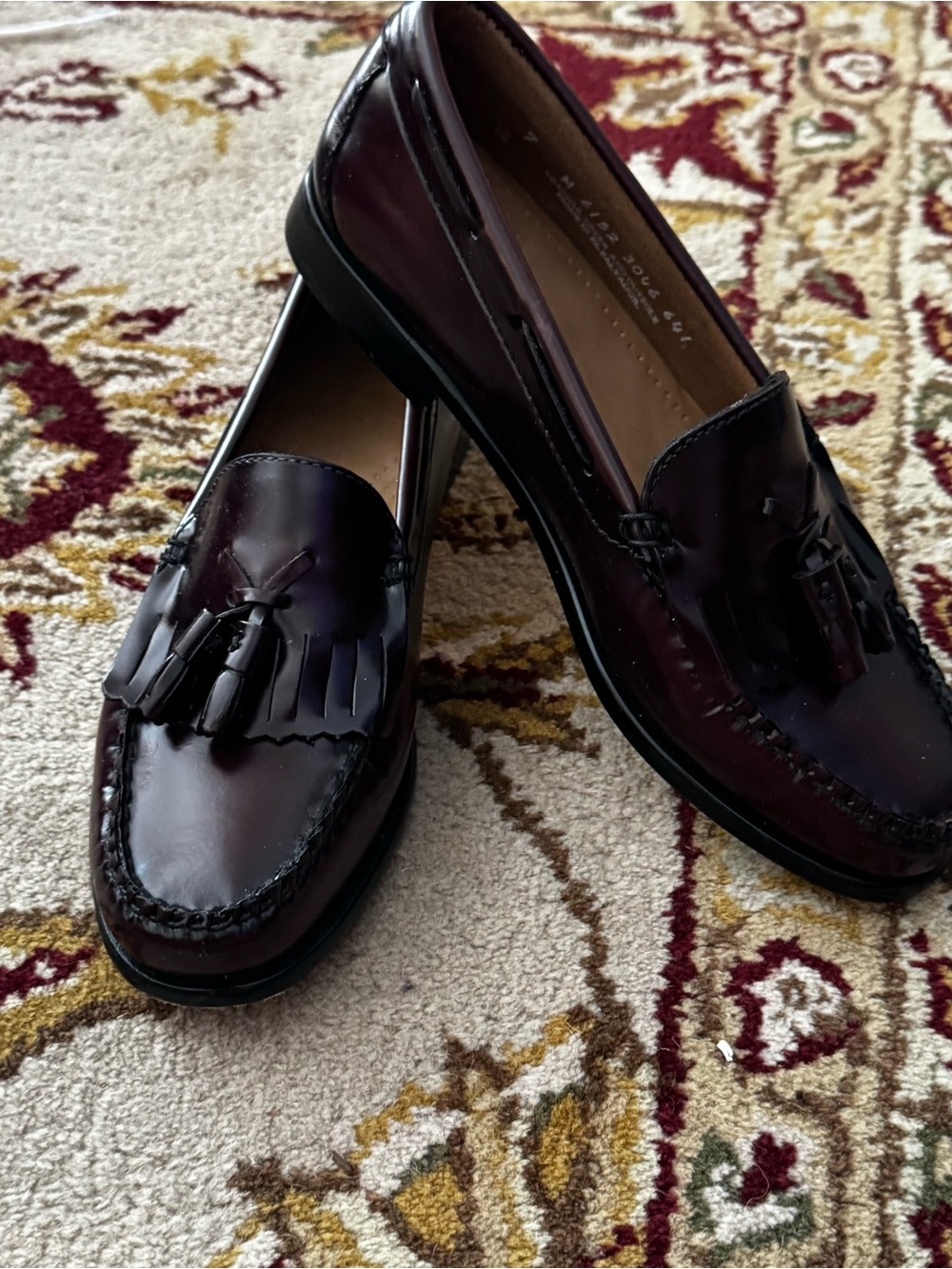 Ladies Bass Wejun’s Tassel Loafers in Dark Burgundy